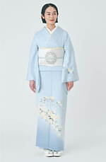 きものやまと“野の花”を描いたパステルカラー加賀友禅、"陶器の花瓶”を思わせる訪問着｜写真10