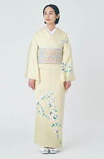 きものやまと“野の花”を描いたパステルカラー加賀友禅、"陶器の花瓶”を思わせる訪問着｜写真13