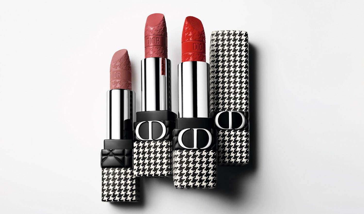 dior クッションファンデーション　口紅dior