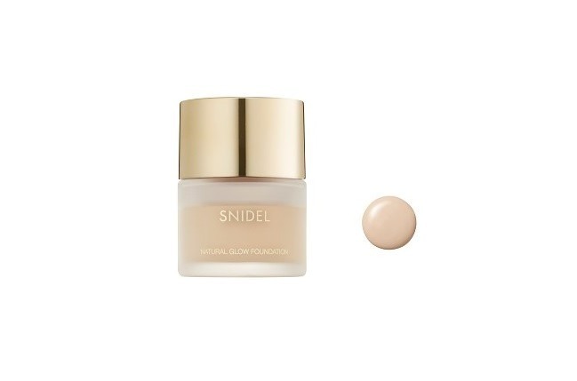 スナイデル ナチュラル グロウ ファンデーション SPF14・PA++ 28mL 3,960円<新作>