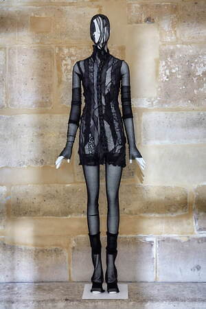 オリヴィエ ティスケンス(OLIVIER THEYSKENS) 2022年春夏ウィメンズコレクション  - 写真1