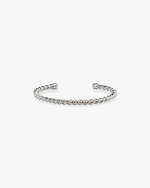 フォーサムワンから初のジュエリー、“しめ縄”モチーフのピアス＆バングルやパールネックレス｜写真6