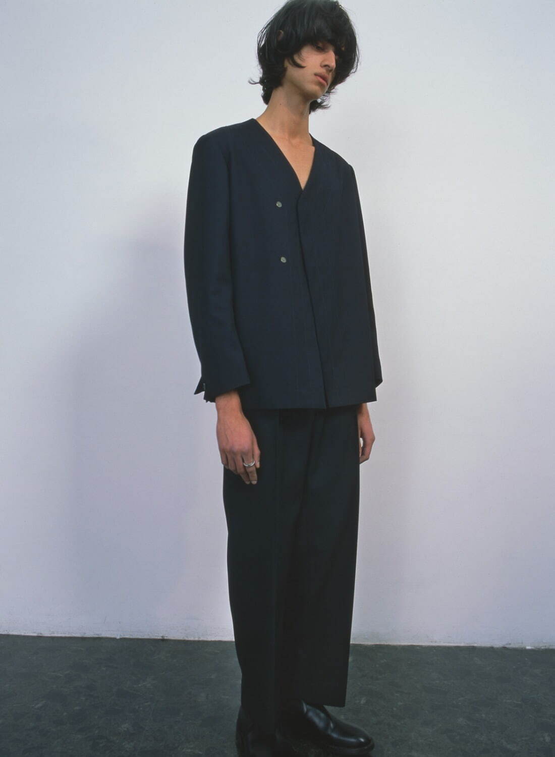 エウラ 2021-22年秋冬｜male ノーカラージャケット