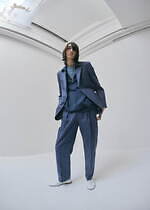 Scye 2022年春夏メンズ・ウィメンズコレクション - クラシックに重なる大人の遊び｜写真19