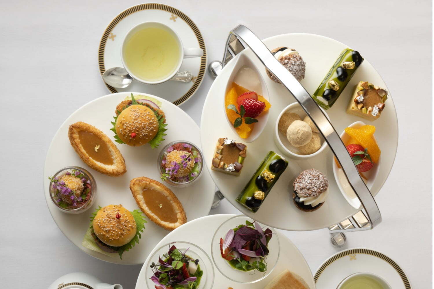 帝国ホテル 東京「和」のヘルシーアフタヌーンティー、米粉シフォンケーキや黒ごまシュークリーム