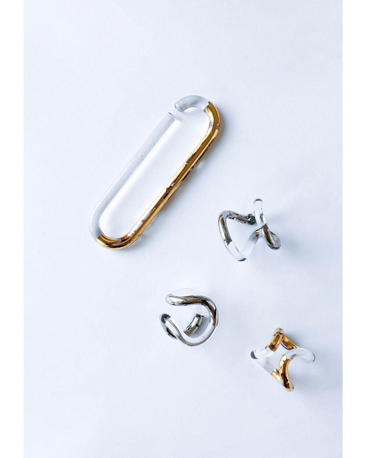 Gold chain ear cuff M size (one ear) 12,100円
Doppio ear cuff (one ear) 7,700円
(過去記事より)