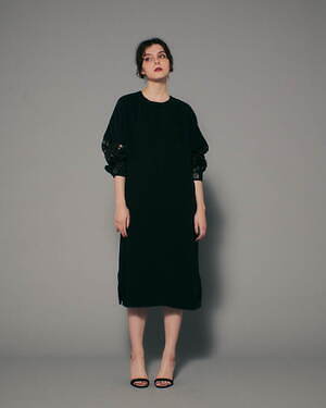 ルームエイト ブラック(Room no.8 / BLACK) 2022年春夏ウィメンズコレクション  - 写真7