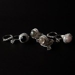 イー・エム限定＆初期の復刻ジュエリーが伊勢丹新宿店に、天然石をカスタムできるリング＆”鍵”ピアスなど｜写真9