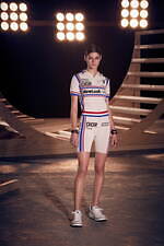 ディオール 2022年フォールウィメンズコレクション - ユニフォームの概念から見出す新エレガンス｜写真5