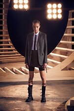 ディオール 2022年フォールウィメンズコレクション - ユニフォームの概念から見出す新エレガンス｜写真25