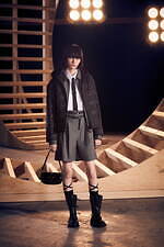 ディオール 2022年フォールウィメンズコレクション - ユニフォームの概念から見出す新エレガンス｜写真26