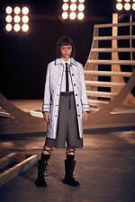 ディオール 2022年フォールウィメンズコレクション - ユニフォームの概念から見出す新エレガンス｜写真29