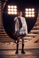 ディオール 2022年フォールウィメンズコレクション - ユニフォームの概念から見出す新エレガンス｜写真42