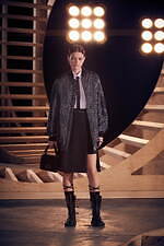 ディオール 2022年フォールウィメンズコレクション - ユニフォームの概念から見出す新エレガンス｜写真52