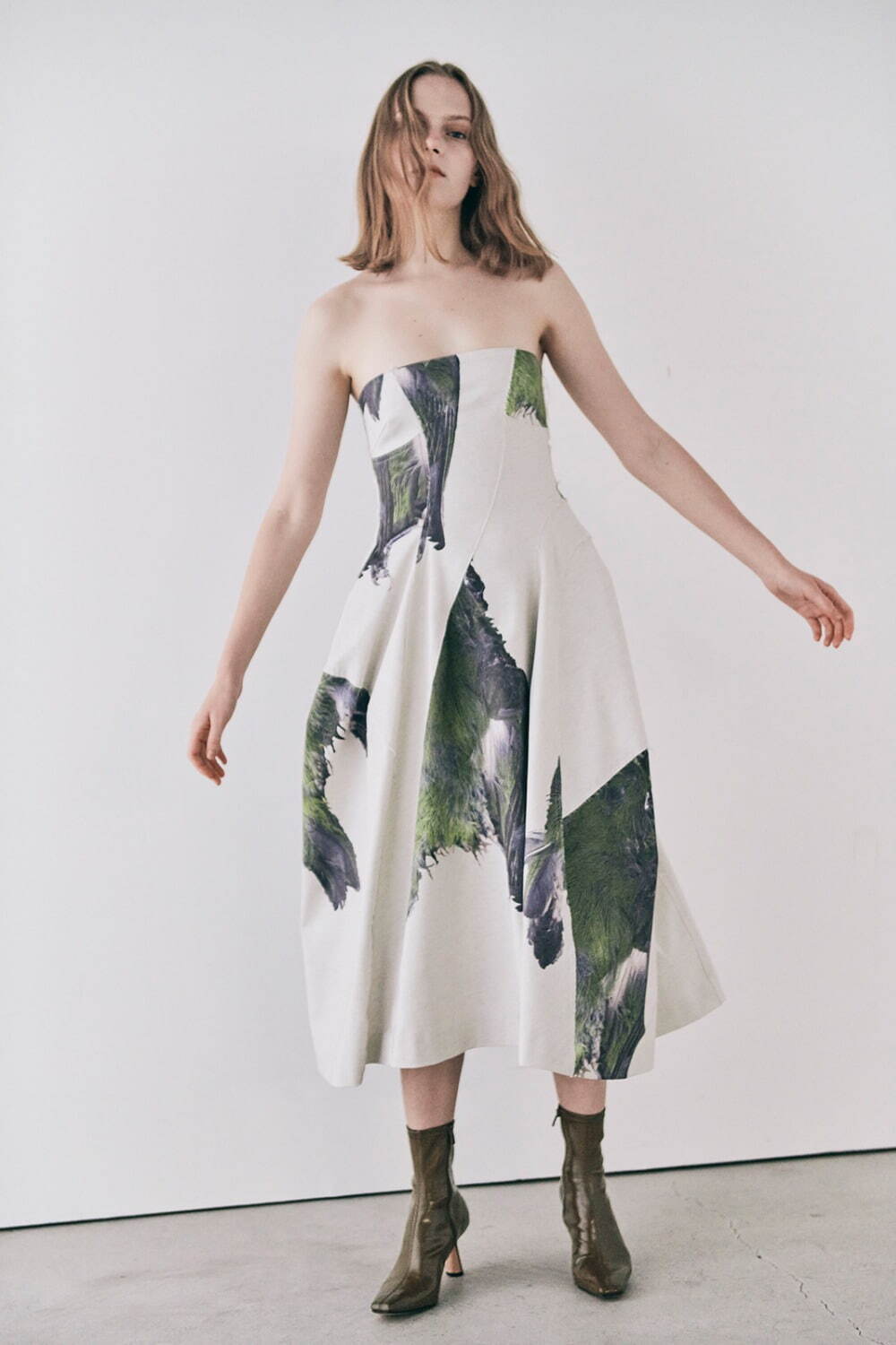 ラロ 2022年春夏｜ ワンピース