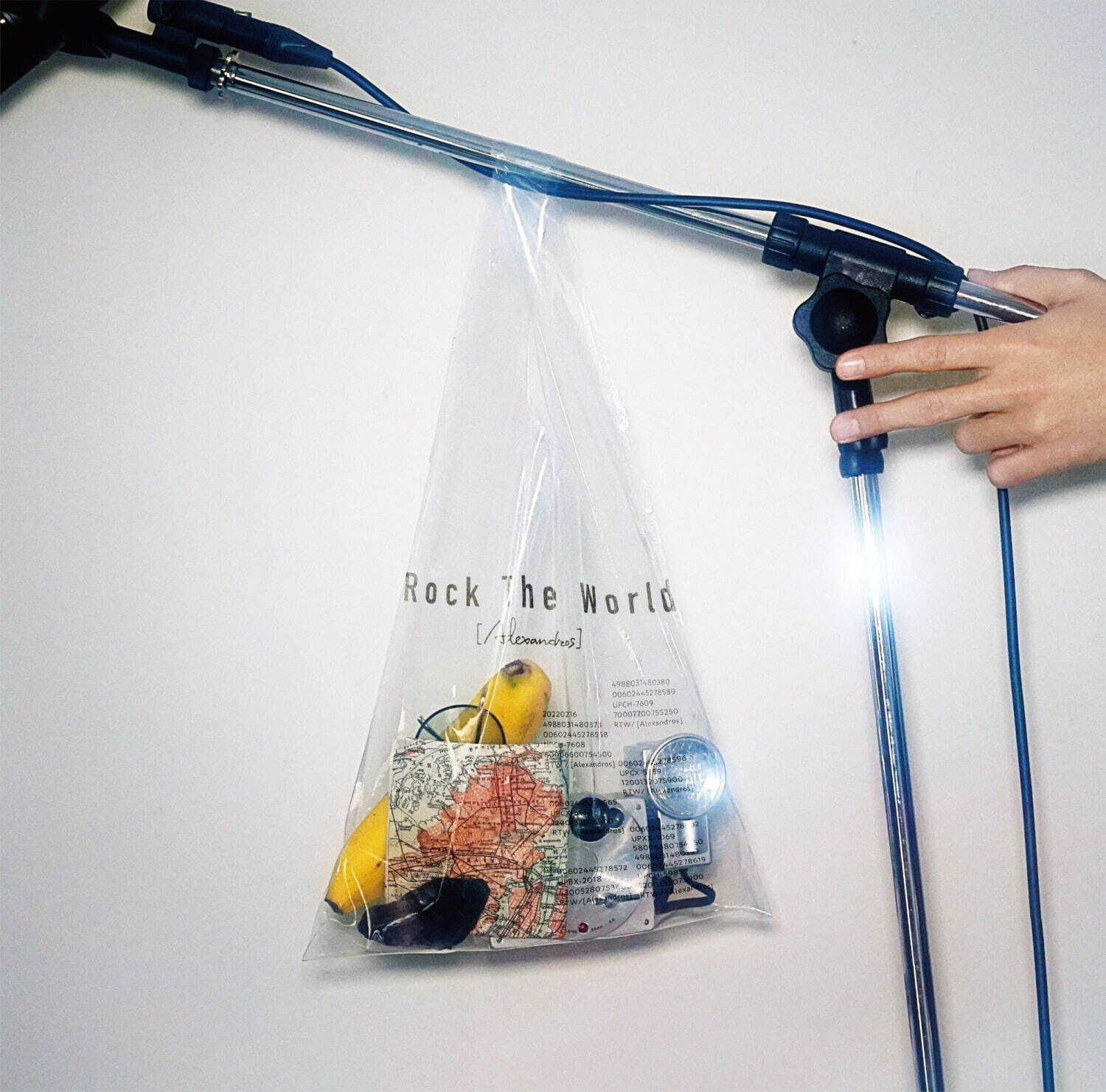 Alexandros] 22年第1弾の最新CDシングル「Rock The World/日々、織々
