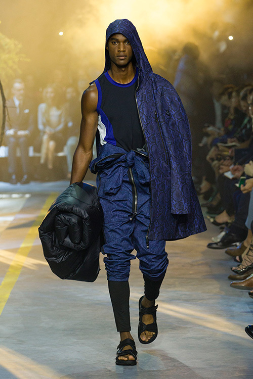 モンクレール ガム・ルージュ(MONCLER GAMME ROUGE) 2014年春夏ウィメンズ&メンズコレクション  - 写真30