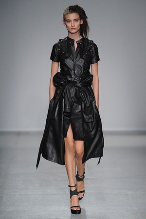 A.F.ヴァンデヴォースト(A.F.VANDEVORST) 2014年春夏ウィメンズコレクション  - 写真19