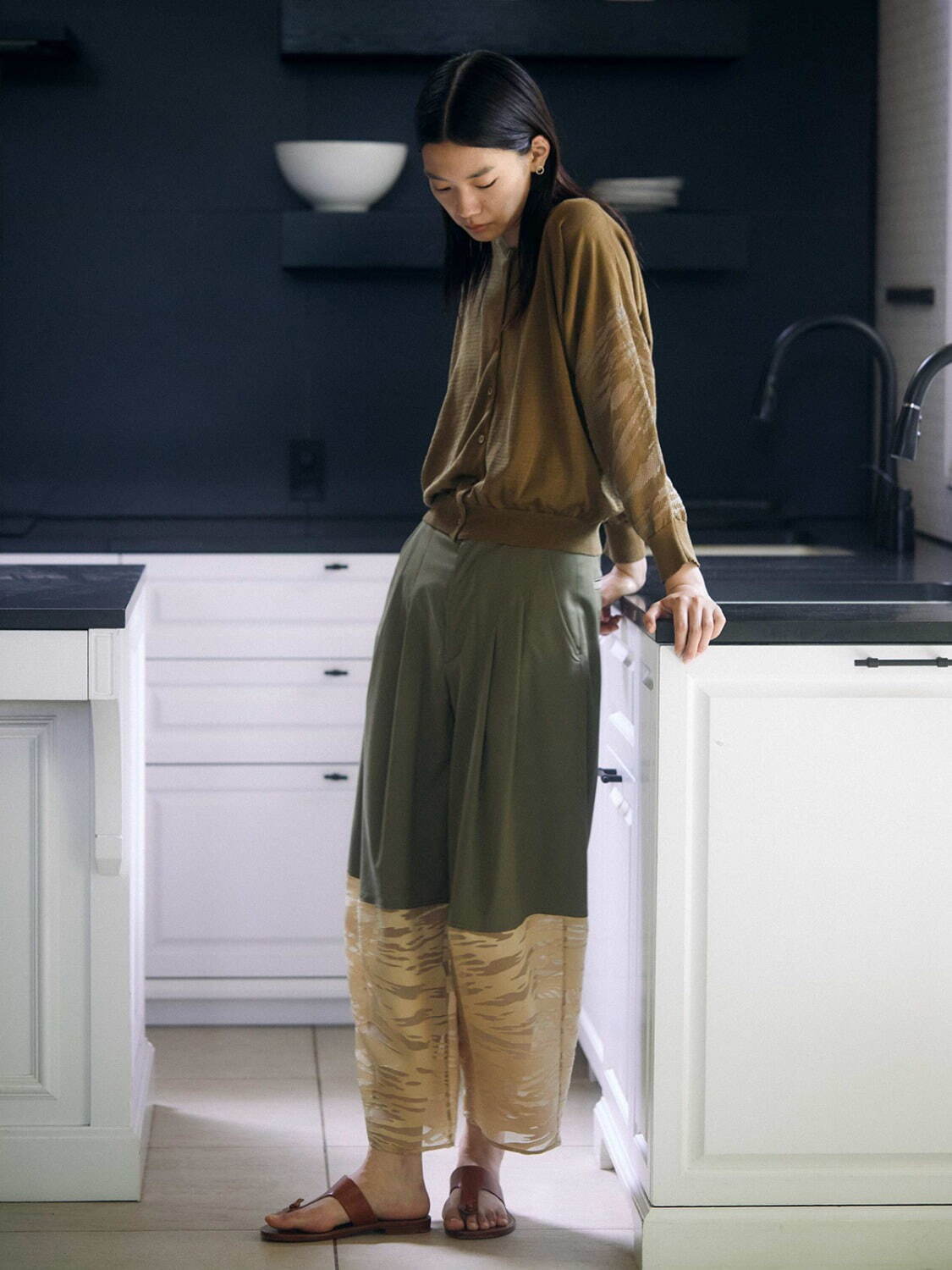 ランブルレッド 2022年春夏｜ イージー/ジョガーパンツ