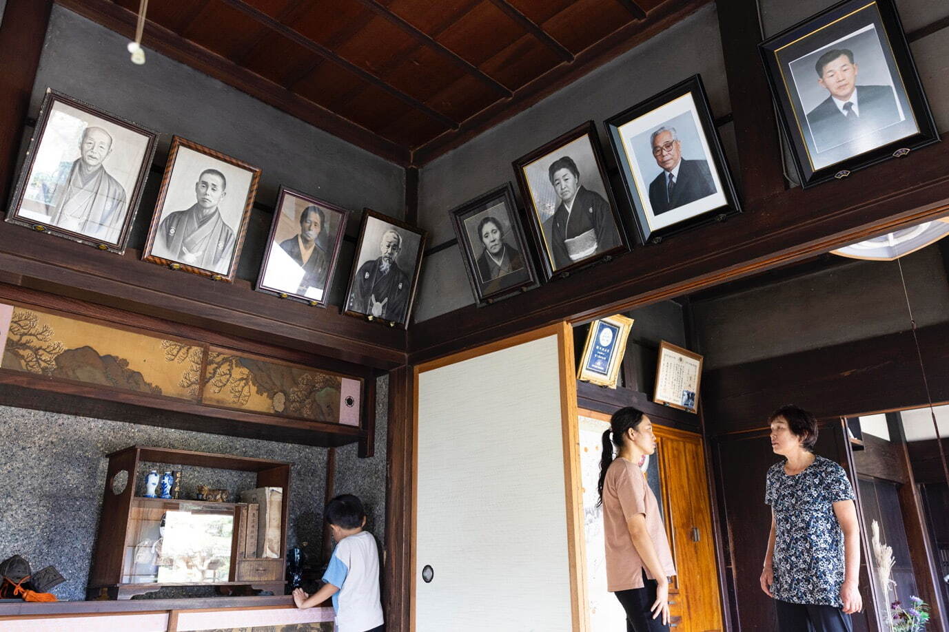 《私の家族／外之内加奈》(2021)より