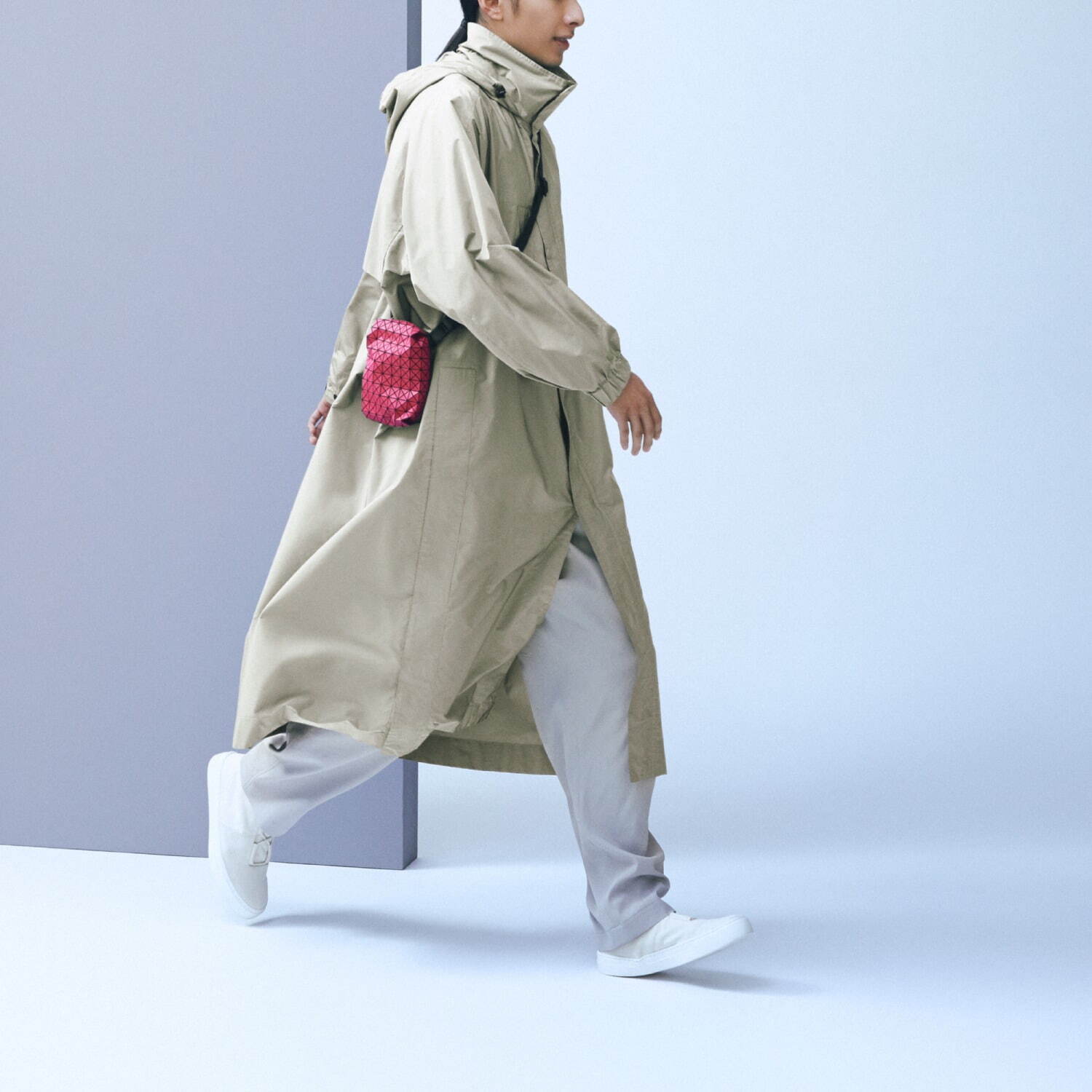 BAO BAO ISSEY MIYAKE22年新作バッグ、“楕円形”の新ハンドバッグなど ファッションプレス