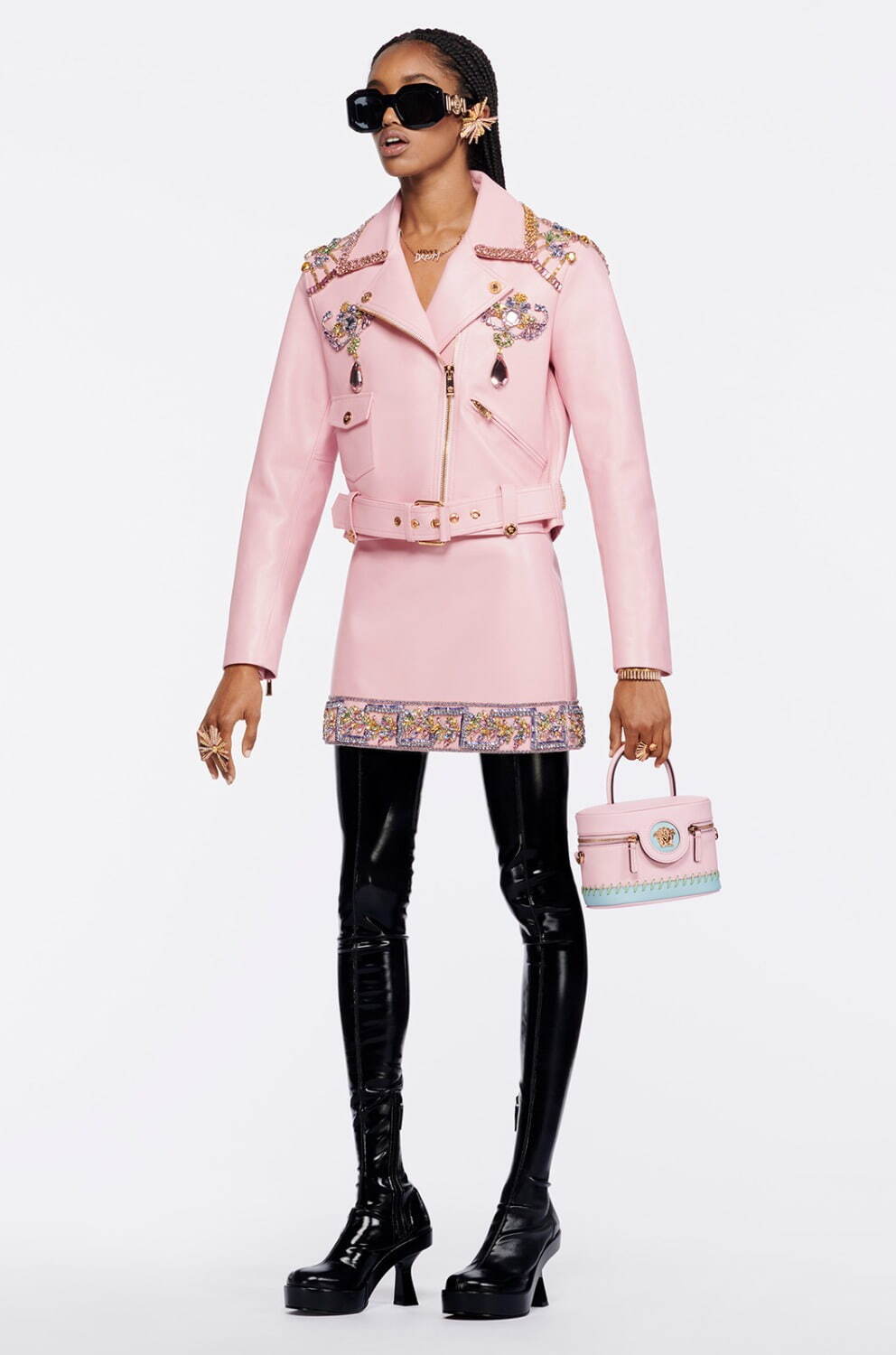 ヴェルサーチェ(VERSACE) 2022年プレフォールウィメンズ&メンズコレクション  - 写真46