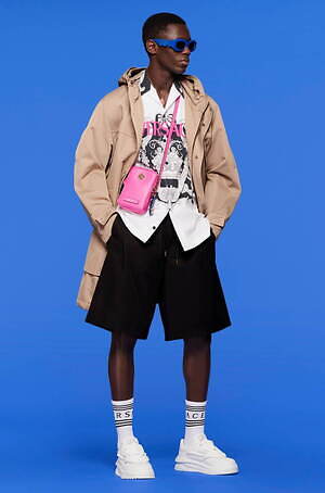 ヴェルサーチェ(VERSACE) 2022年プレフォールウィメンズ&メンズコレクション  - 写真11