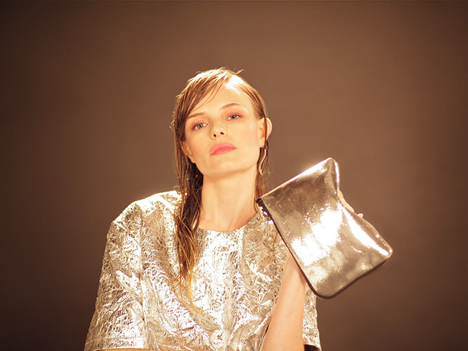 ケイト・ボスワース直筆サイン入り超大型写真‥Kate Bosworth トップショップが、女優ケイト・ボスワースとの限定コラボ