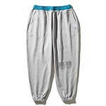 キネティクス×フィラ“縁起物”スニーカー 、縁起の良いパイソンなど型押しレザーアッパー｜写真21