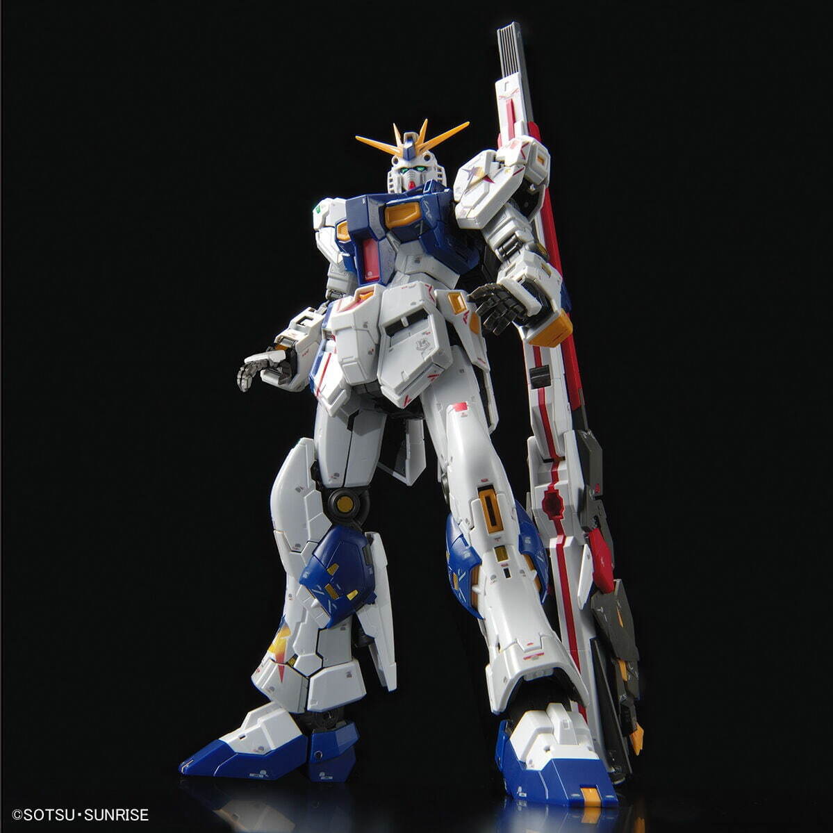 RG 1/144 RX-93ff νガンダム 4,950円 サイズ：全高約195ｍｍ 対象年齢：15歳以上