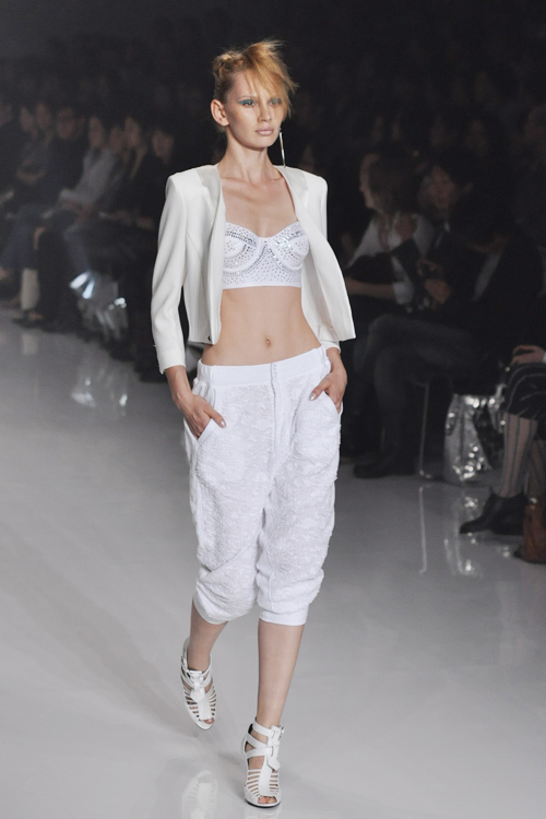 ジーヴィージーヴィー(G.V.G.V.) 2010年春夏ウィメンズコレクション  - 写真14