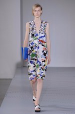 イッセイ ミヤケ(ISSEY MIYAKE), ディオール(DIOR), ケンゾー(KENZO), メゾン マルタン マルジェラ(Maison Martin Margiela), ヨウジヤマモト(Yohji Yamamoto), ジル サンダー(JIL SANDER), プラダ(PRADA), マルニ(MARNI), サカイ(sacai), カルヴェン(CARVEN) スポーティ＆エレガント｜写真4