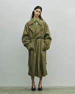 シュタイン 2022年春夏コレクション - “重さ”、不可視の厚みとして｜写真2