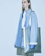 シュタイン 2022年春夏コレクション - “重さ”、不可視の厚みとして｜写真13