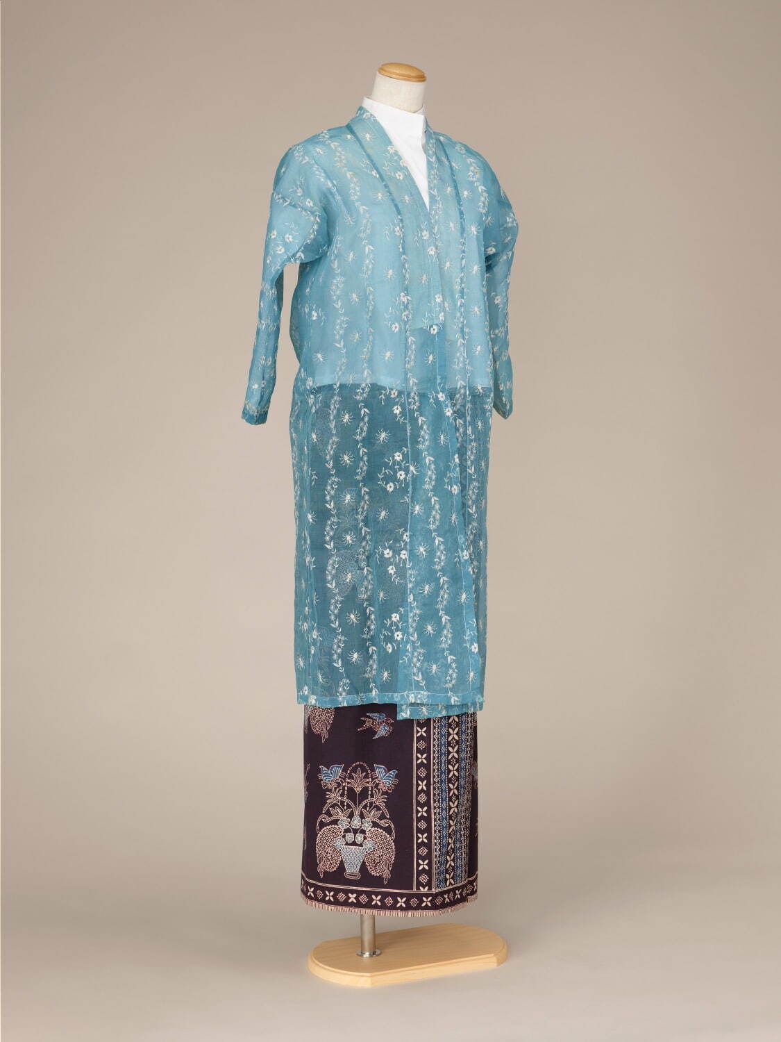 企画展「シンガポール・スタイル1850-1950」福岡で、東南アジアで開花したファッションの変遷｜写真3