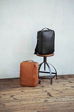 土屋鞄製造所から初のレザースーツケース、革製の旅行用製品を扱う新シリーズ「トラベル」｜写真14