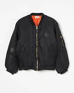 フォーサムワン“ヴィンテージ調”カモ柄MA-1、ミリタリーブランド・フォステックスガーメンツとコラボ｜写真3