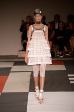 アレキサンダー・マックイーン 2014年春夏コレクション - 力強く生まれ変わった20世紀アート｜写真13