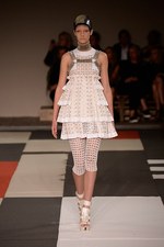 アレキサンダー・マックイーン 2014年春夏コレクション - 力強く生まれ変わった20世紀アート｜写真14