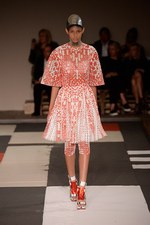 アレキサンダー・マックイーン 2014年春夏コレクション - 力強く生まれ変わった20世紀アート｜写真17