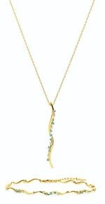 2022年春ブランドジュエリー、“おしゃれを楽しむ”シンプルなシルバーリングや花のネックレスなど｜写真18