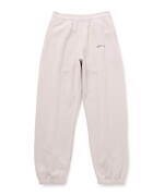 アダム エ ロぺとアニエスベーの別注シリーズ新作、同素材のスウェットトップス＆パンツのセットアップ｜写真15