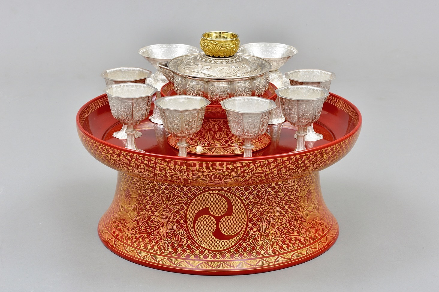 沖縄｜企画展「首里城美術工芸品の現状とこれから」沖縄県立博物館・美術館で、美術工芸品の収集・復元・修理に着目