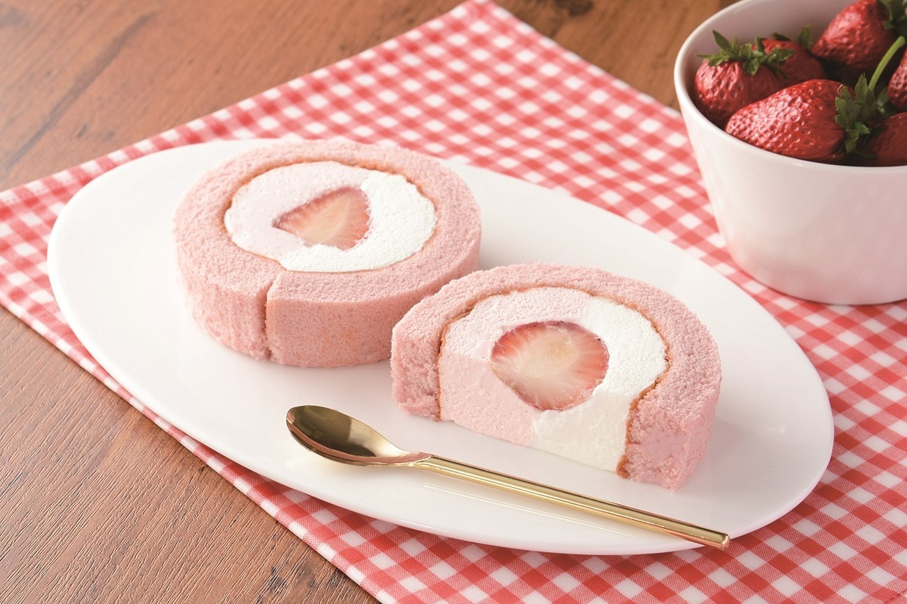 ローソンの苺スイーツ第2弾、“いちごみるく”のロールケーキやもち食感ロールなど
