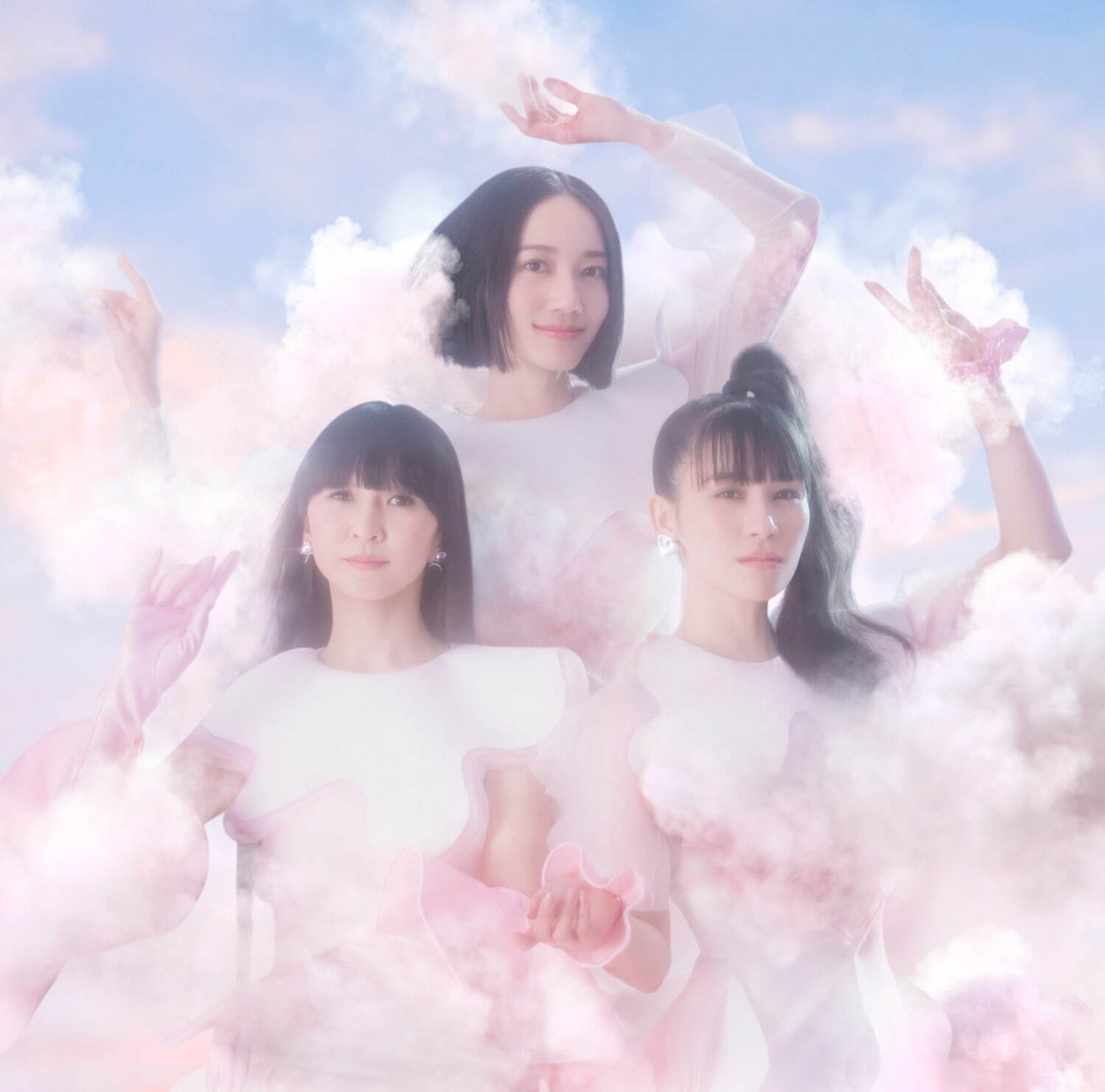 Perfume 最新シングル「Flow」通常盤(CD)：1,500円