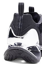 ミズノ×グラフペーパーのコラボシューズ第2弾、建築家マルセル・ブロイヤーの名作チェアに着想｜写真3