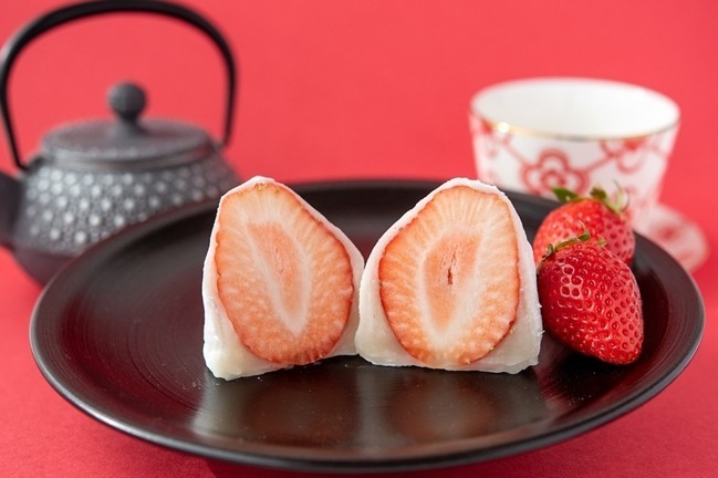 食パン｜横浜高島屋「ストロベリーパレード」いちごグルメ80種類以上、フルーツサンドや大粒いちご大福