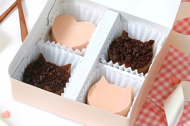 ねこねこチーズケーキ22年バレンタイン“ねこ＆ハート型”ケーキ詰め合わせ、ねこねこティラミスも