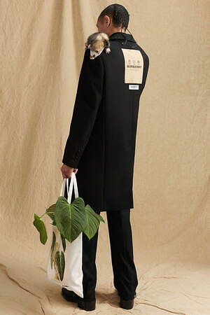 バーバリー(BURBERRY) 2022年プレフォールウィメンズ&メンズコレクション  - 写真30