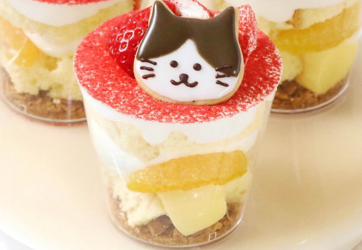 幸福を招く?!新ねこスイーツ「福ねこクープ」フルーツ×まろやかホイップのカップデザート|写真3